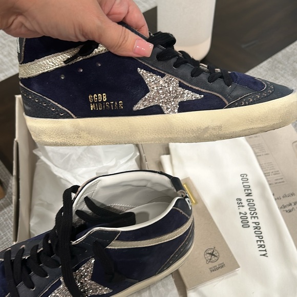 New Golden Goose Navy Mid Star Sneakers - Picture 10 of 16